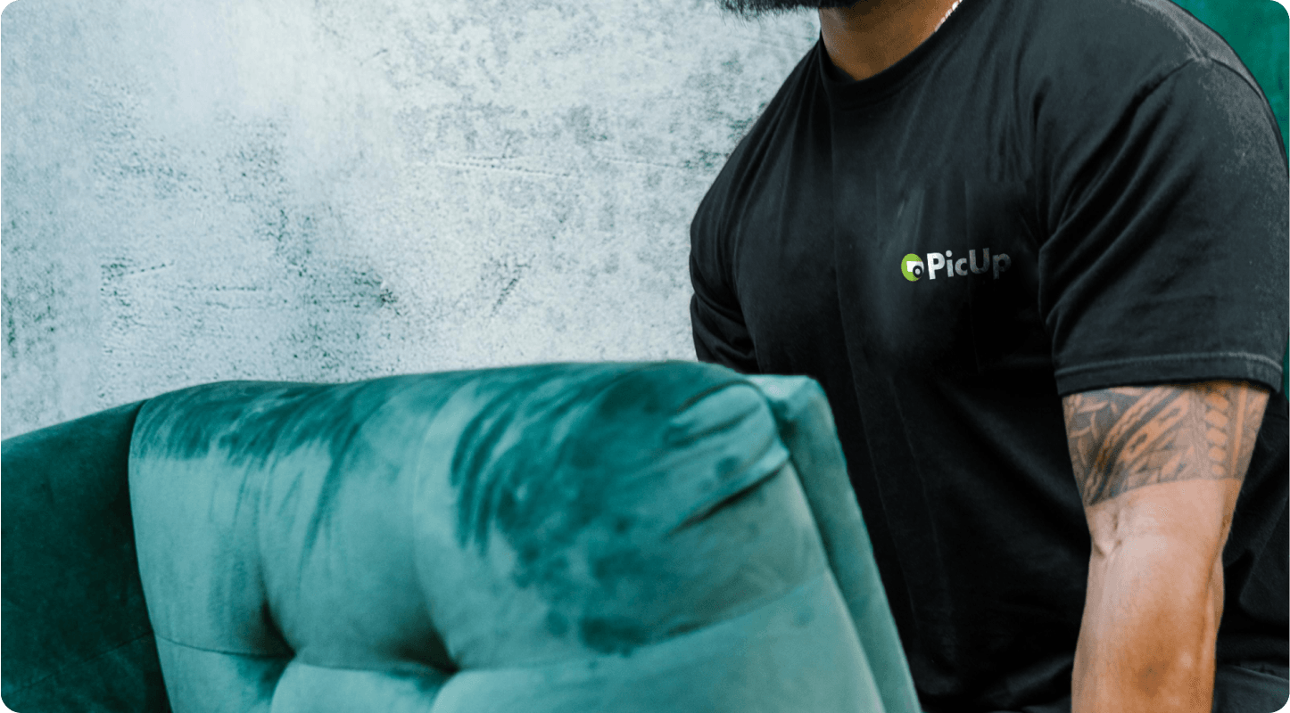 PicUp moving and delivery service on the Gold Coast - professional haulers with van and truck for on-demand moving, delivery, and junk removal services